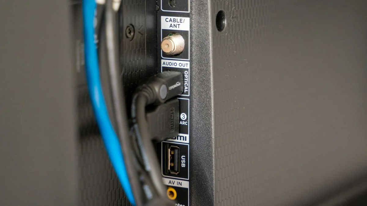 Qual HDMI usar para videogame e soundbar na TV? Guia completo para 4K, 120Hz e Dolby Atmos