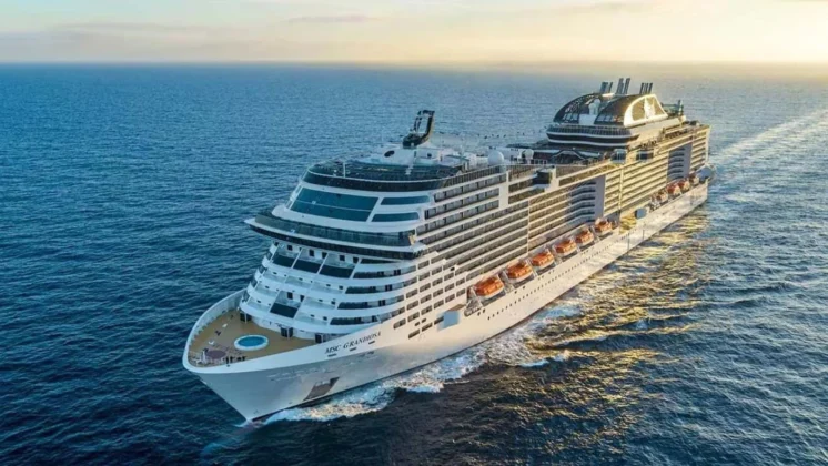 MSC Proíbe Óculos Inteligentes em Áreas Públicas de Navios por Preocupação com Privacidade e Segurança