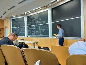 Israel Suspeita de Envolvimento do Irã no Assassinato de Cientista Nuclear do MIT