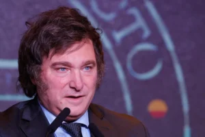 Lula e Milei Escancaram Divisões no Mercosul Sobre Venezuela em Cúpula Fechada