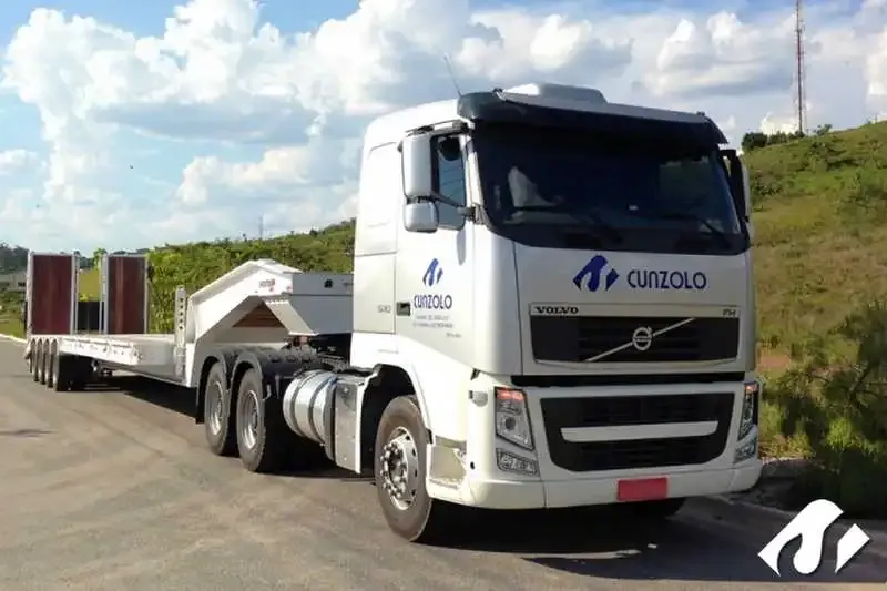 Oportunidade em Campinas: Cunzolo Guindastes Abre Vagas para Motoristas Carreteiros Experientes