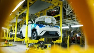 Carros Elétricos: Preços Podem Disparar no Brasil em 2026 por Reajuste do Lítio Chinês; Entenda o Impacto