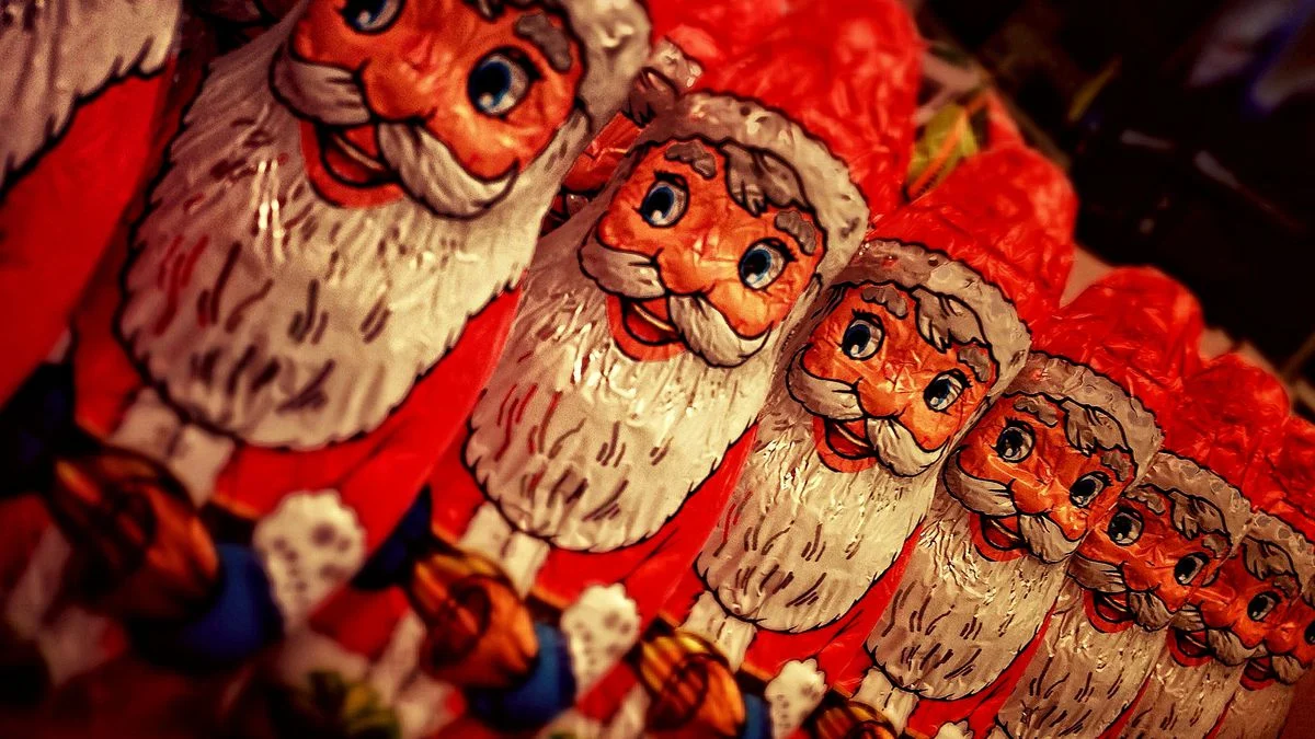 Golpes de Natal 2025: Fique Alerta! Como Identificar e Evitar Fraudes de Entrega, Lojas Falsas e Sorteios Fictícios