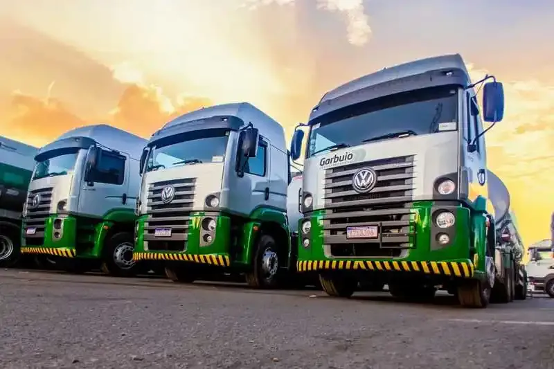 Transportadora Garbuio Abre Vagas para Motorista Carreteiro em SP com Foco em Entrega de Combustíveis