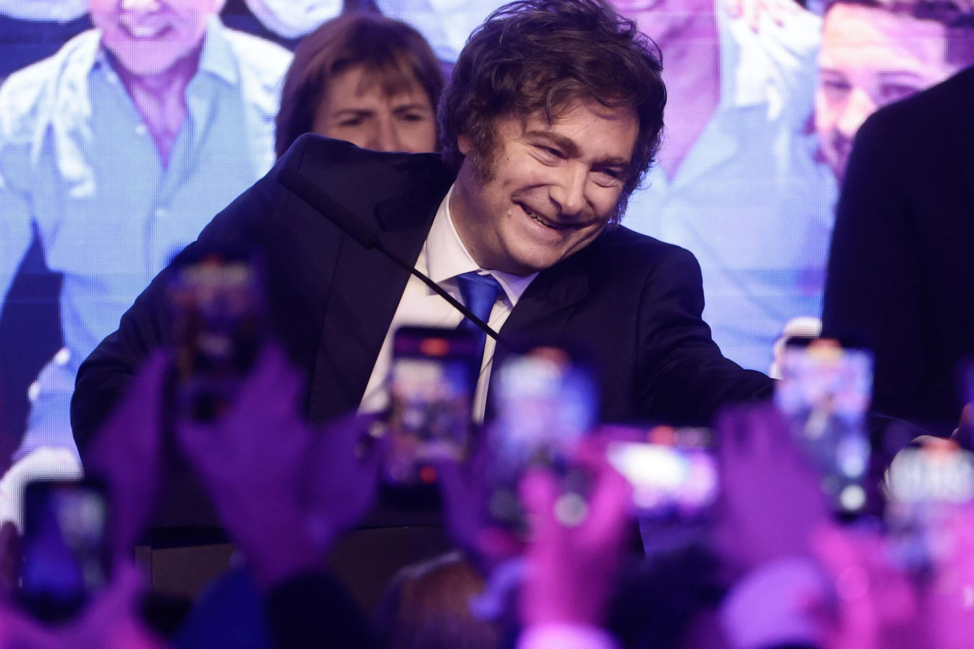 Javier Milei: Dois Anos de Governo na Argentina com Reformas e Base Fortalecida