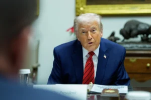 Trump classifica fentanil como arma de destruição em massa para combater tráfico e terrorismo